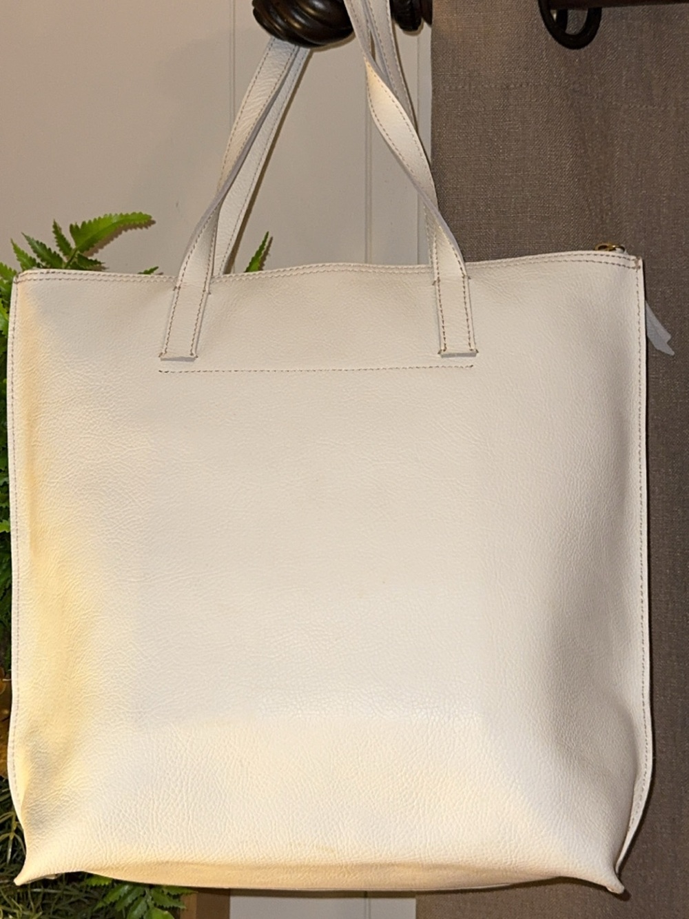 MARK & GRAHAM pebble leather everyday tote bag purse white/gold zipper closure